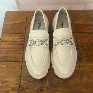 Vepose loafer worn once